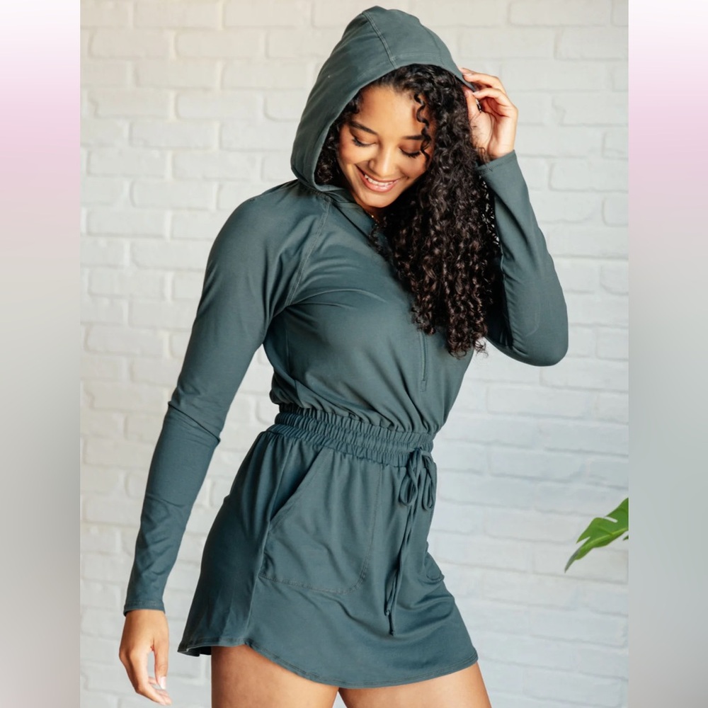Getting Out Long Sleeve Hooded Zip-Up Athleisure Dress Romper Large Dark Green - Picture 4 of 12